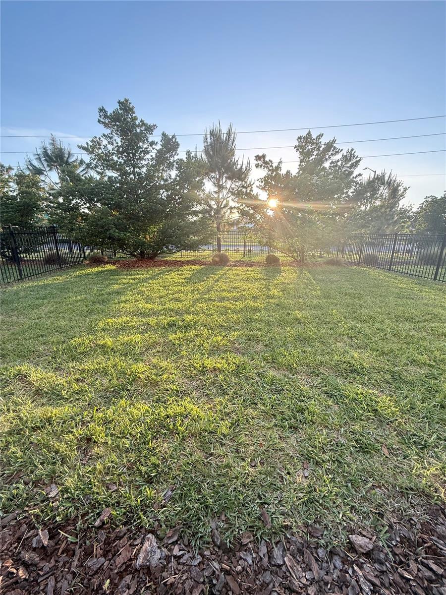 1048 DOWNSWING PLACE
