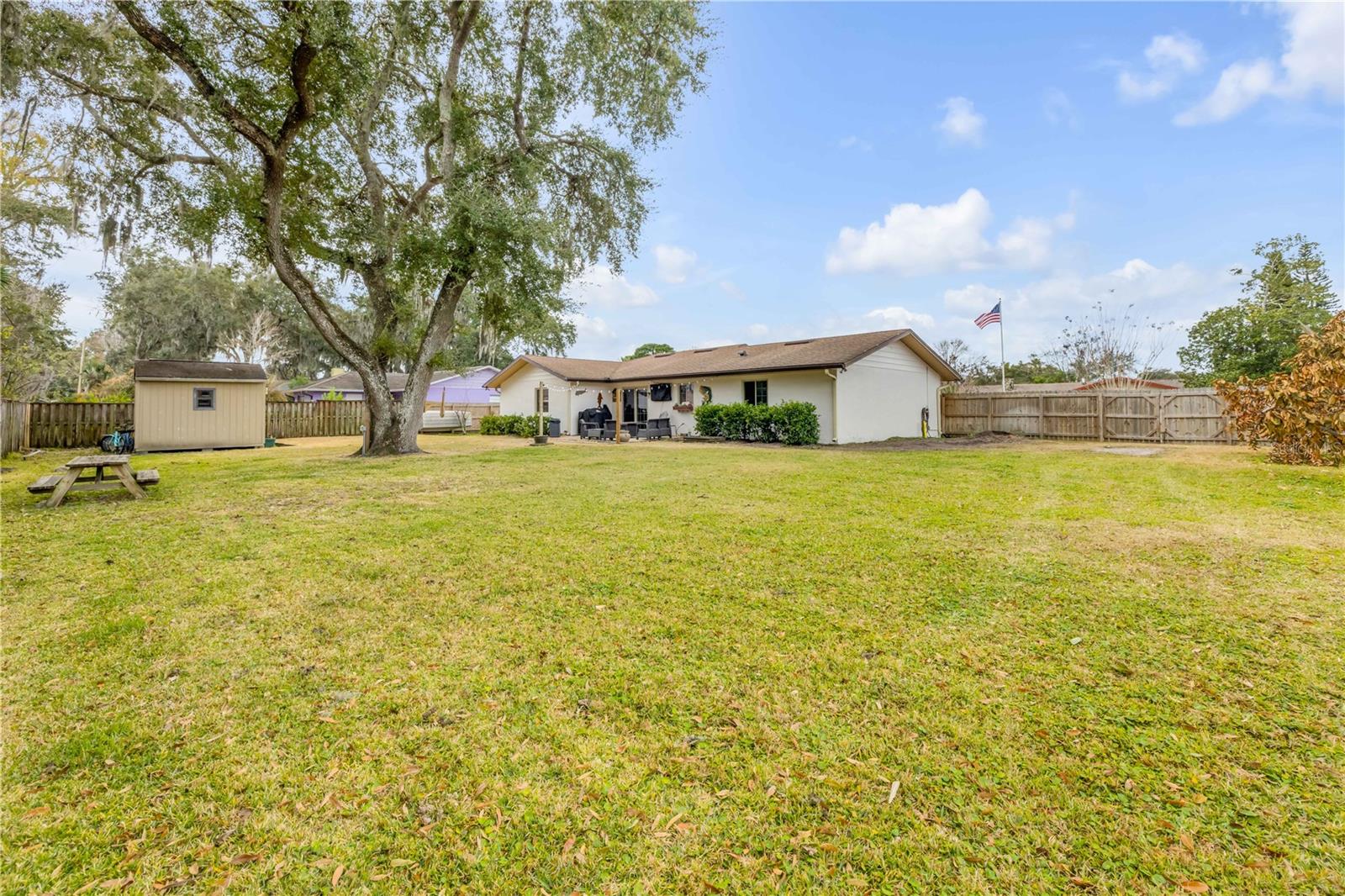 FLORIDA SHORES 01 - Residential