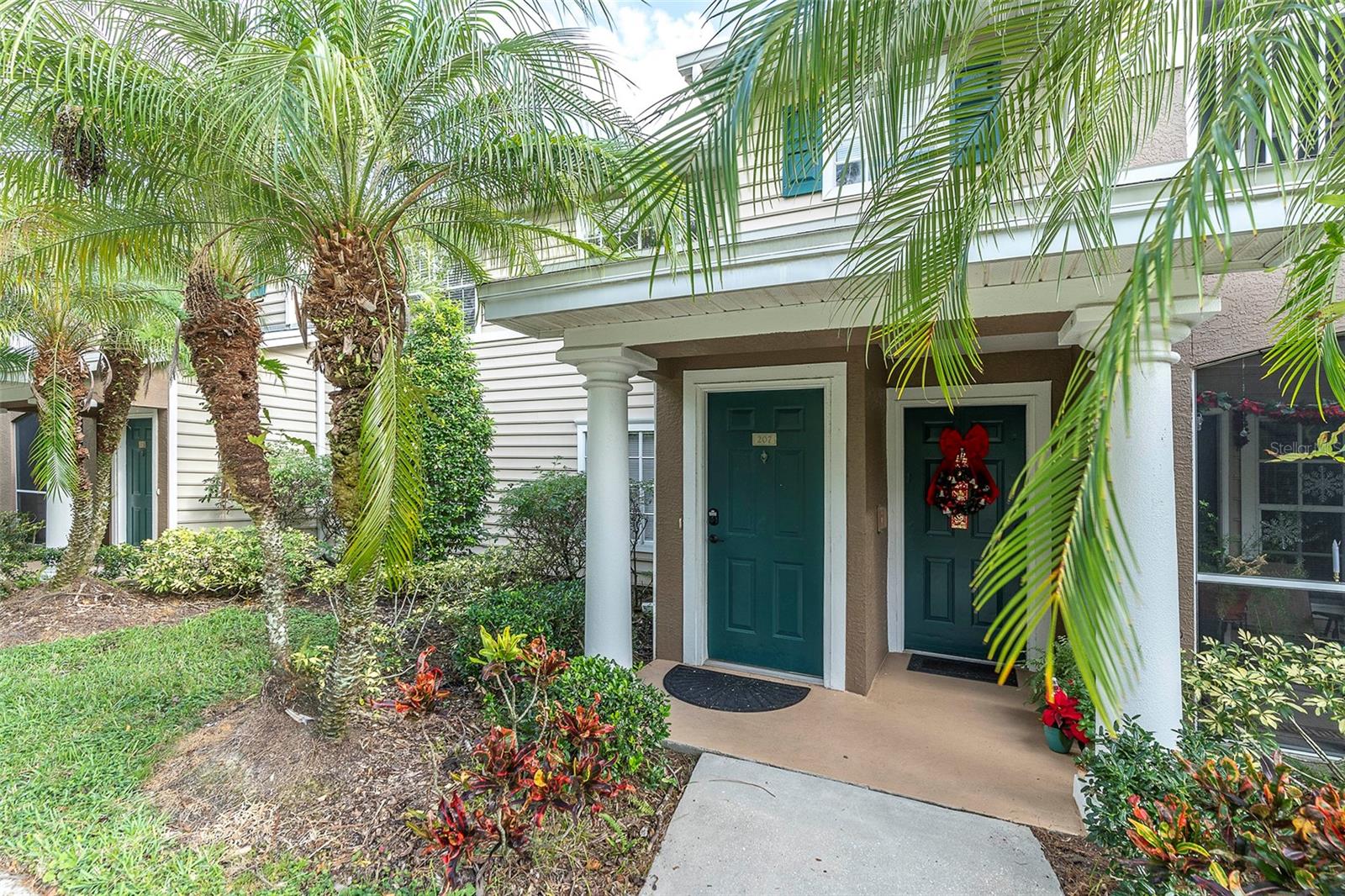 THE VILLAGE AT TOWNPARK OR2057/3888 - Residential Lease