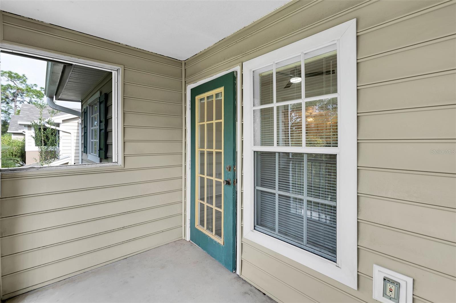 THE VILLAGE AT TOWNPARK OR2057/3888 - Residential Lease