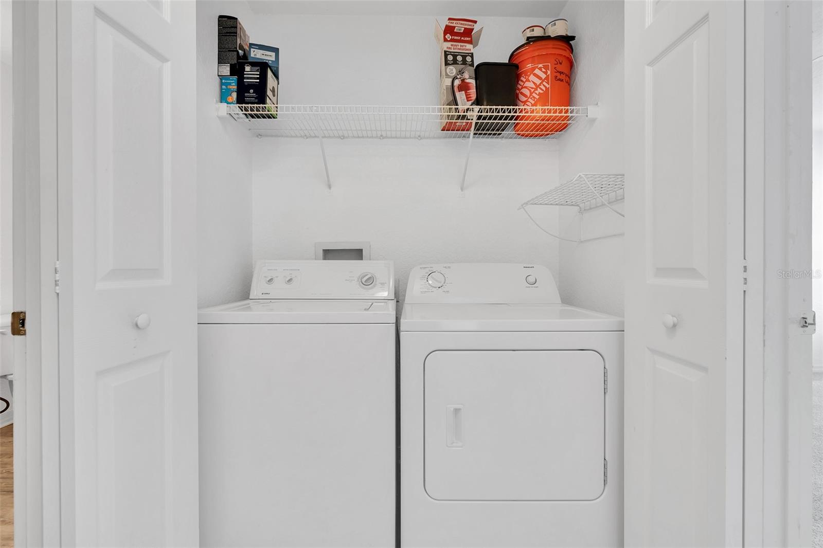 THE VILLAGE AT TOWNPARK OR2057/3888 - Residential Lease