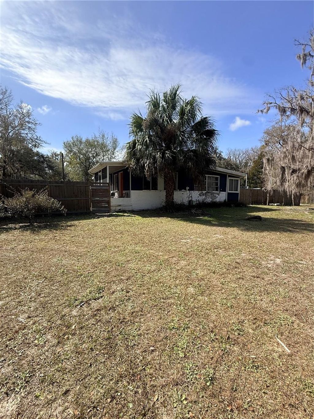 Photo of 452 NE 13th Terrace, Crystal River, FL 34428 (MLS # TB8485908)