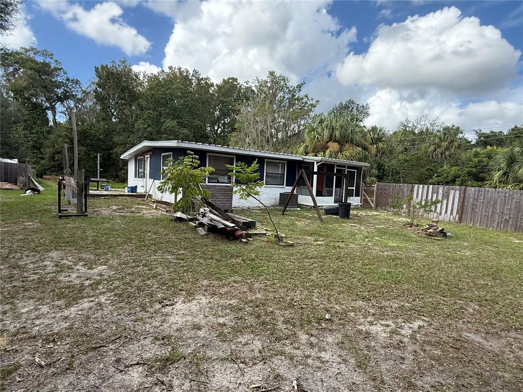 Photo of 452 NE 13th Terrace, Crystal River, FL 34428 (MLS # TB8485908)