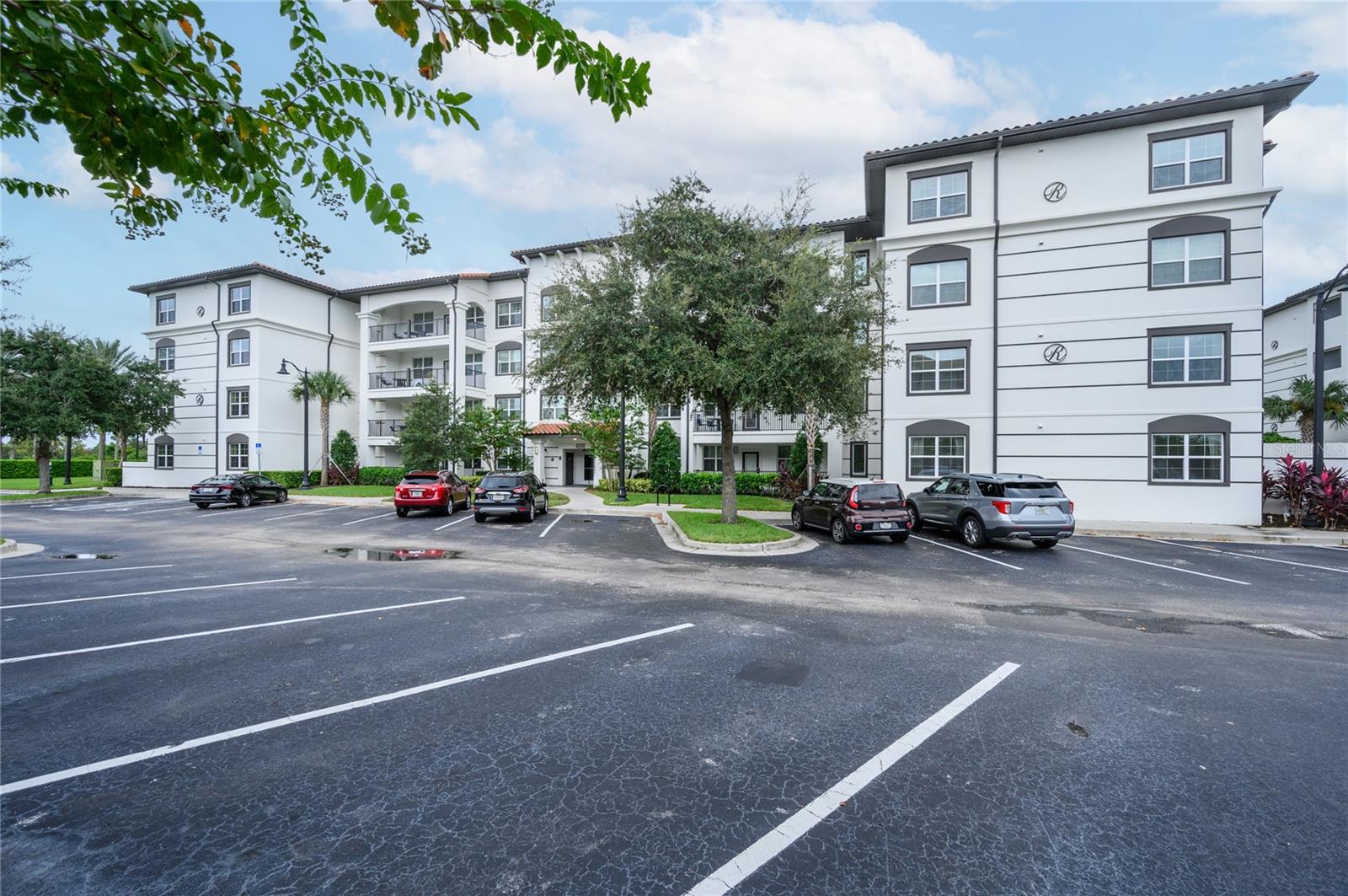 4000 BREAKVIEW DRIVE C207