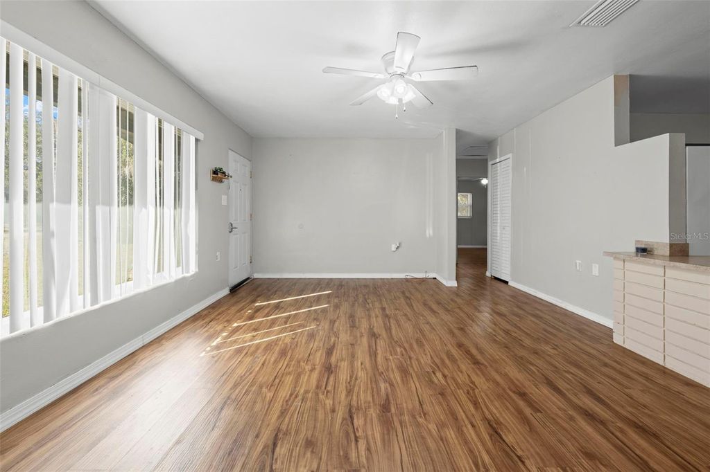 Photo of 104 Ederington Drive, Brooksville, FL 34601 (MLS # TB8466542)