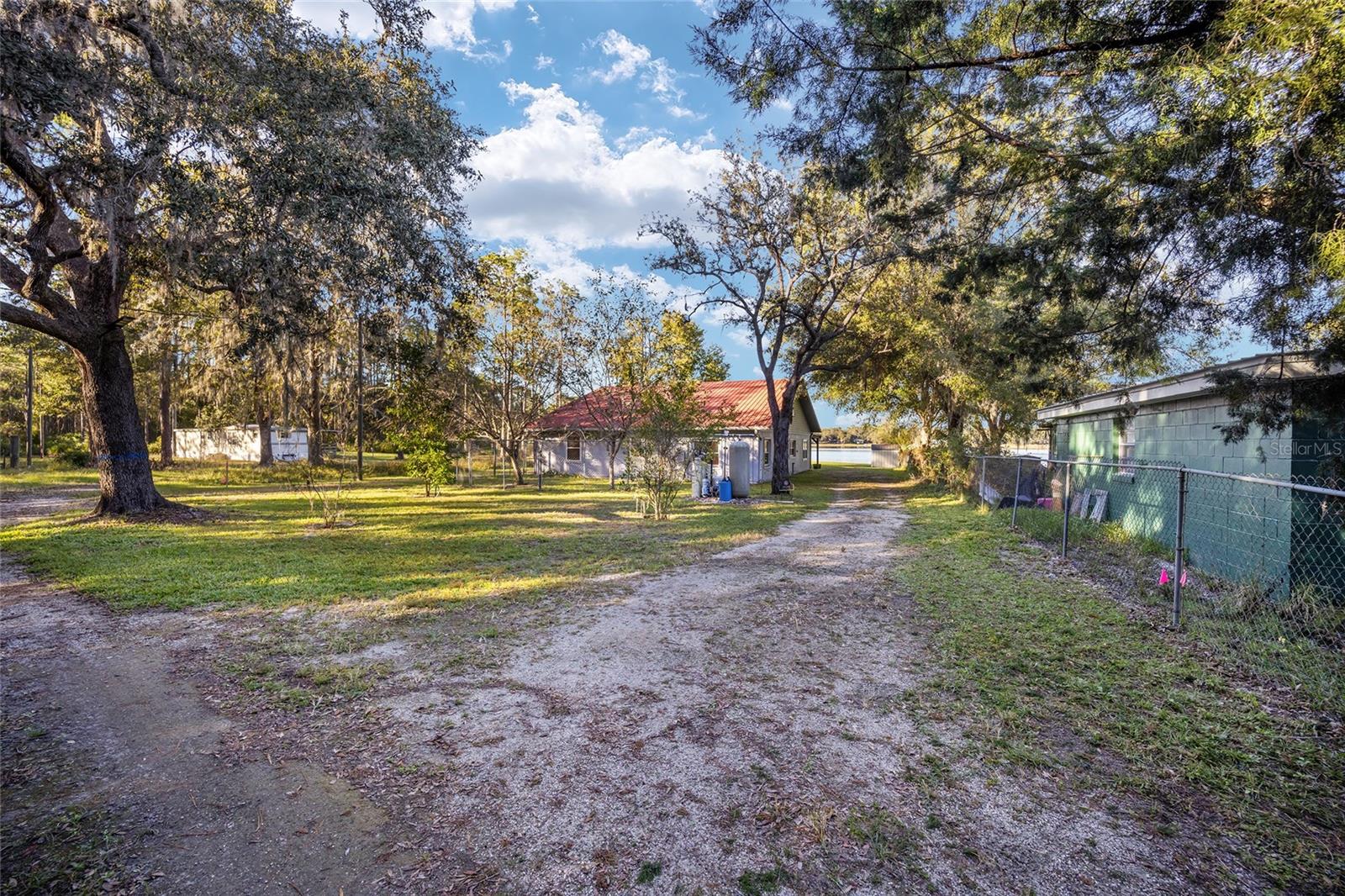 PEGRAM LAKE - Residential