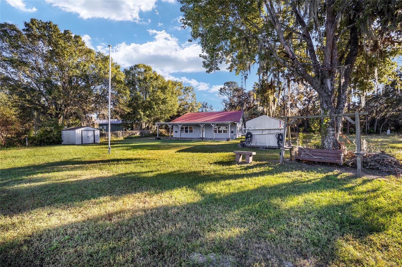 PEGRAM LAKE - Residential