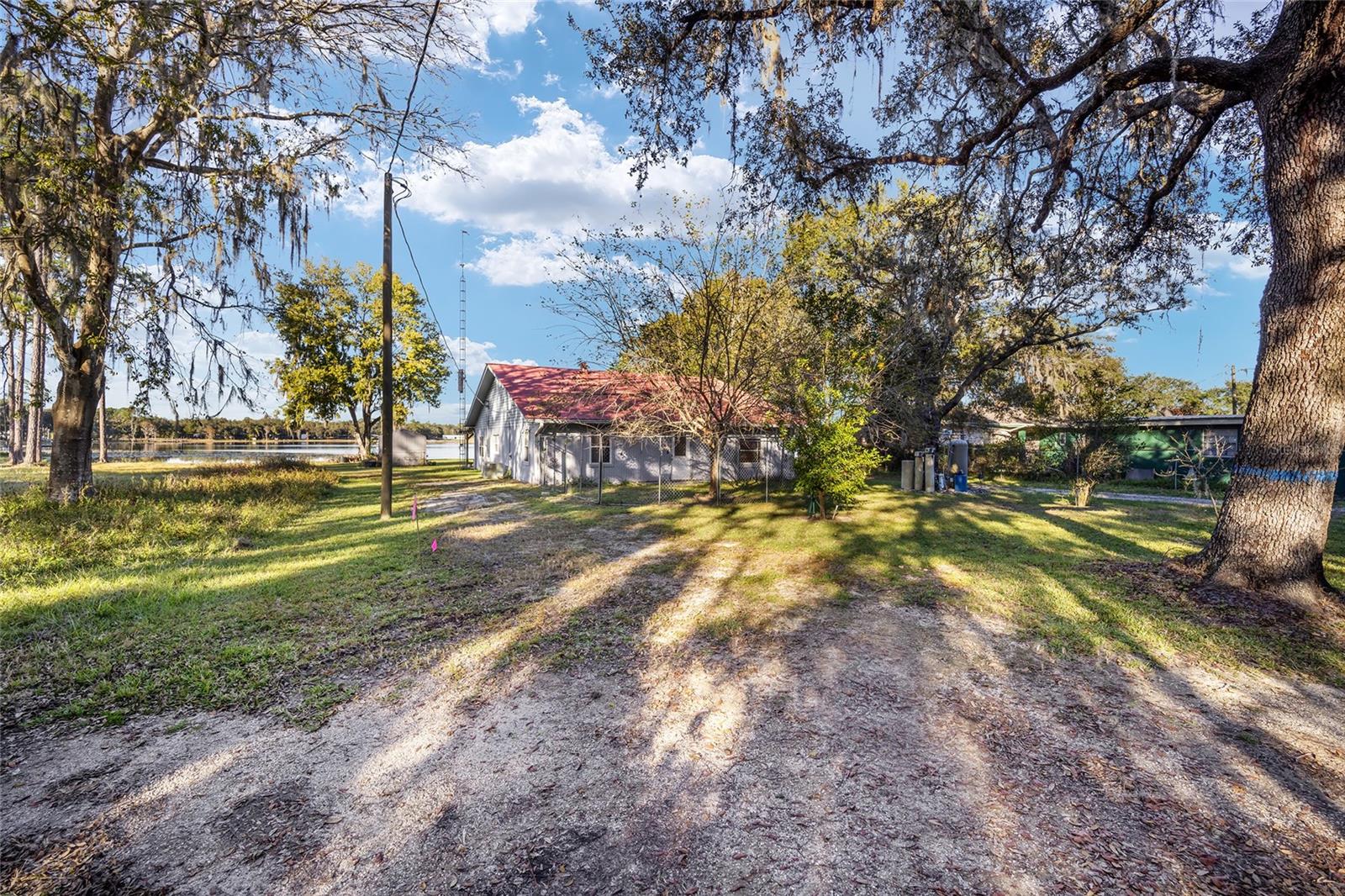 PEGRAM LAKE - Residential