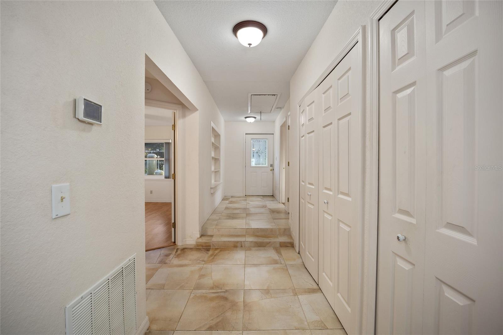 PEGRAM LAKE - Residential