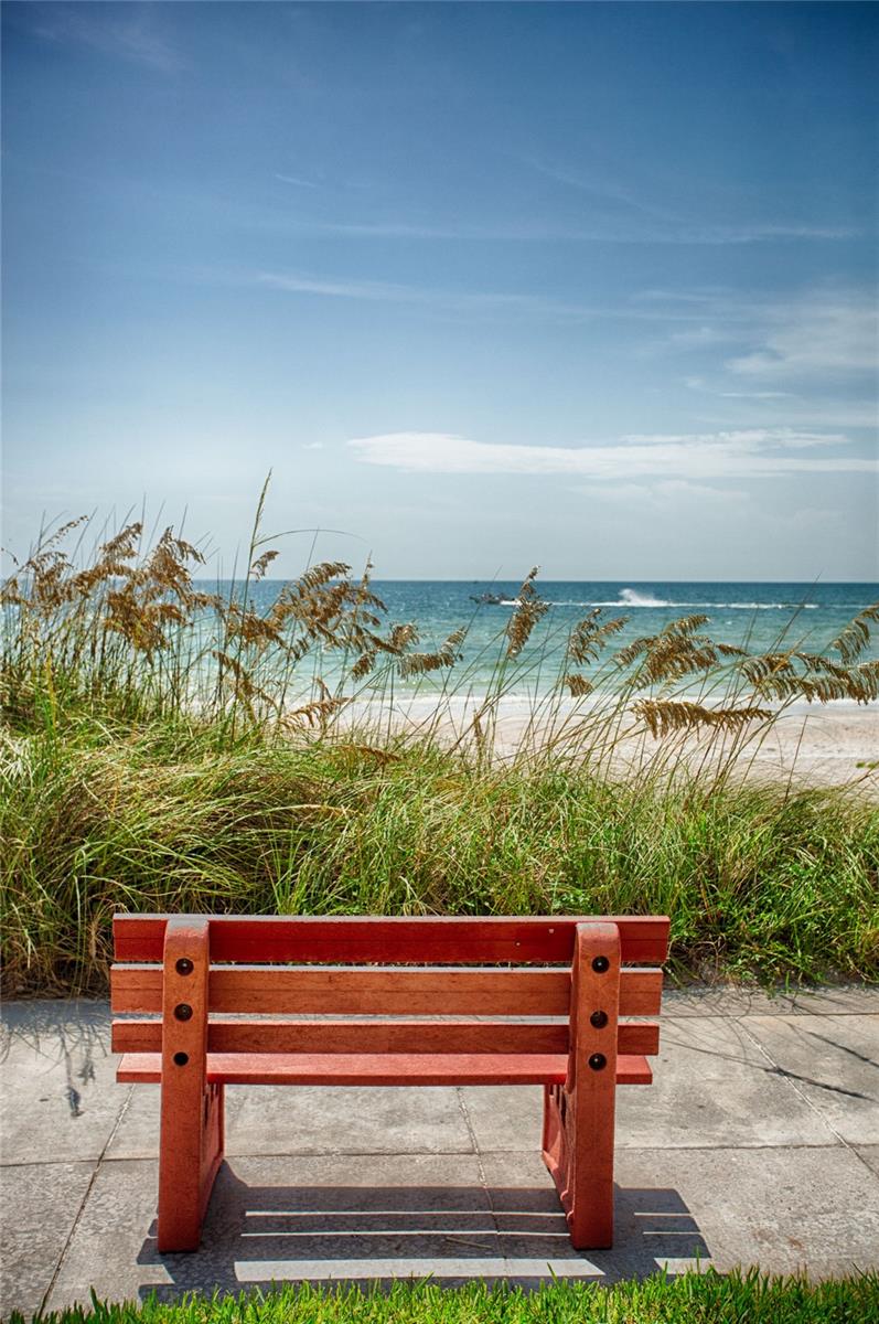 BELLEAIR BEACH YACHT CLUB ESTATES - Residential