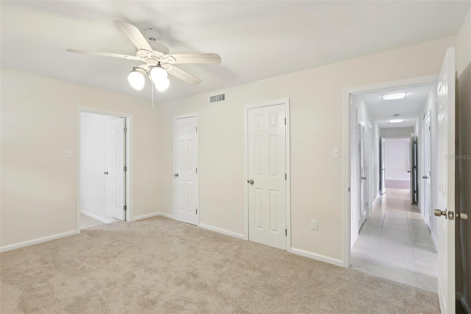 BELLEAIR BEACH YACHT CLUB ESTATES - Residential