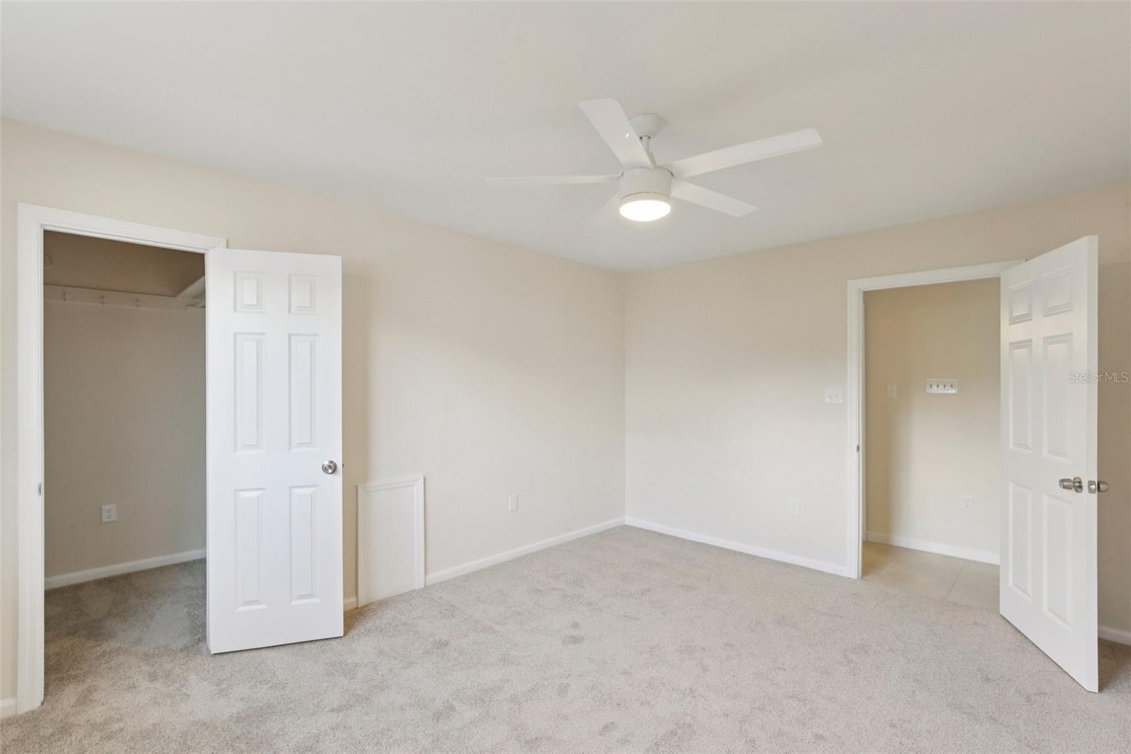 BELLEAIR BEACH YACHT CLUB ESTATES - Residential