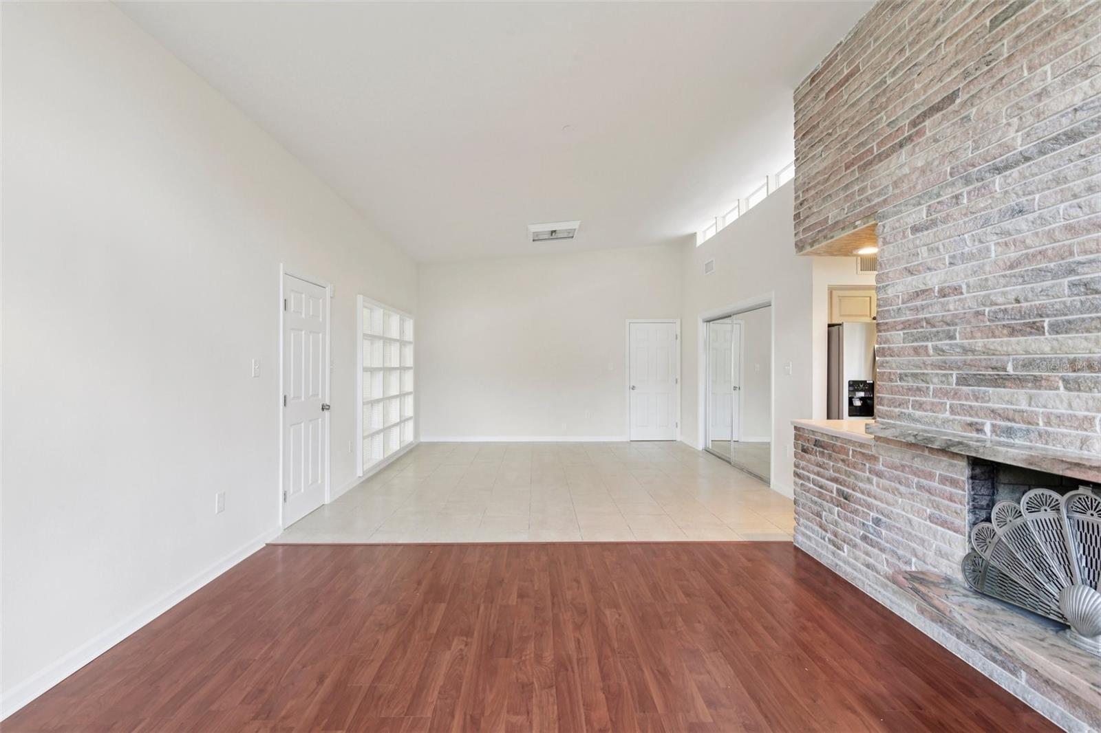 BELLEAIR BEACH YACHT CLUB ESTATES - Residential