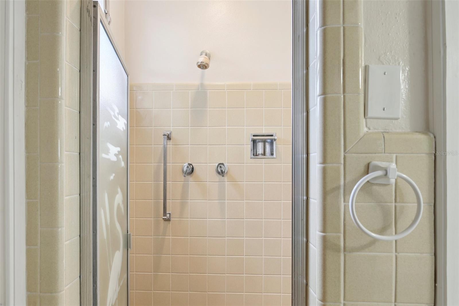 BELLEAIR BEACH YACHT CLUB ESTATES - Residential