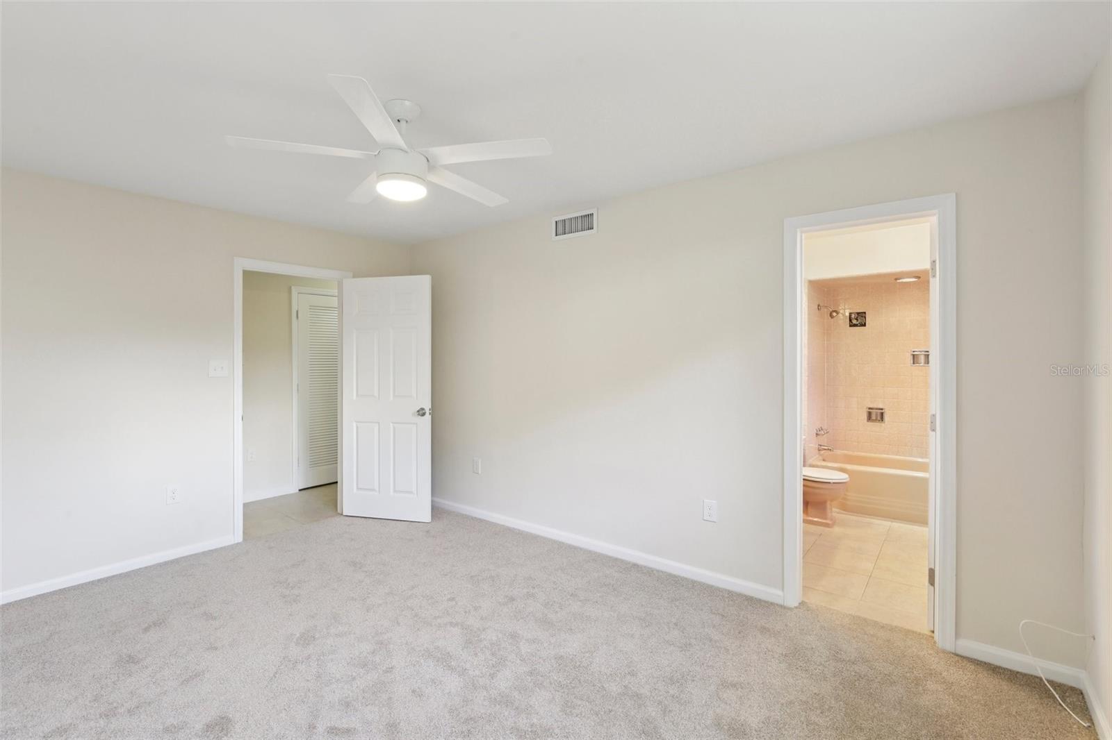 BELLEAIR BEACH YACHT CLUB ESTATES - Residential