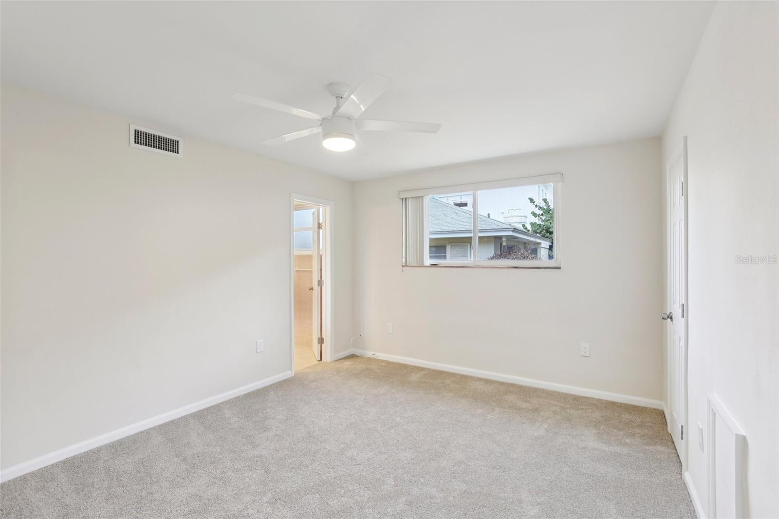 BELLEAIR BEACH YACHT CLUB ESTATES - Residential