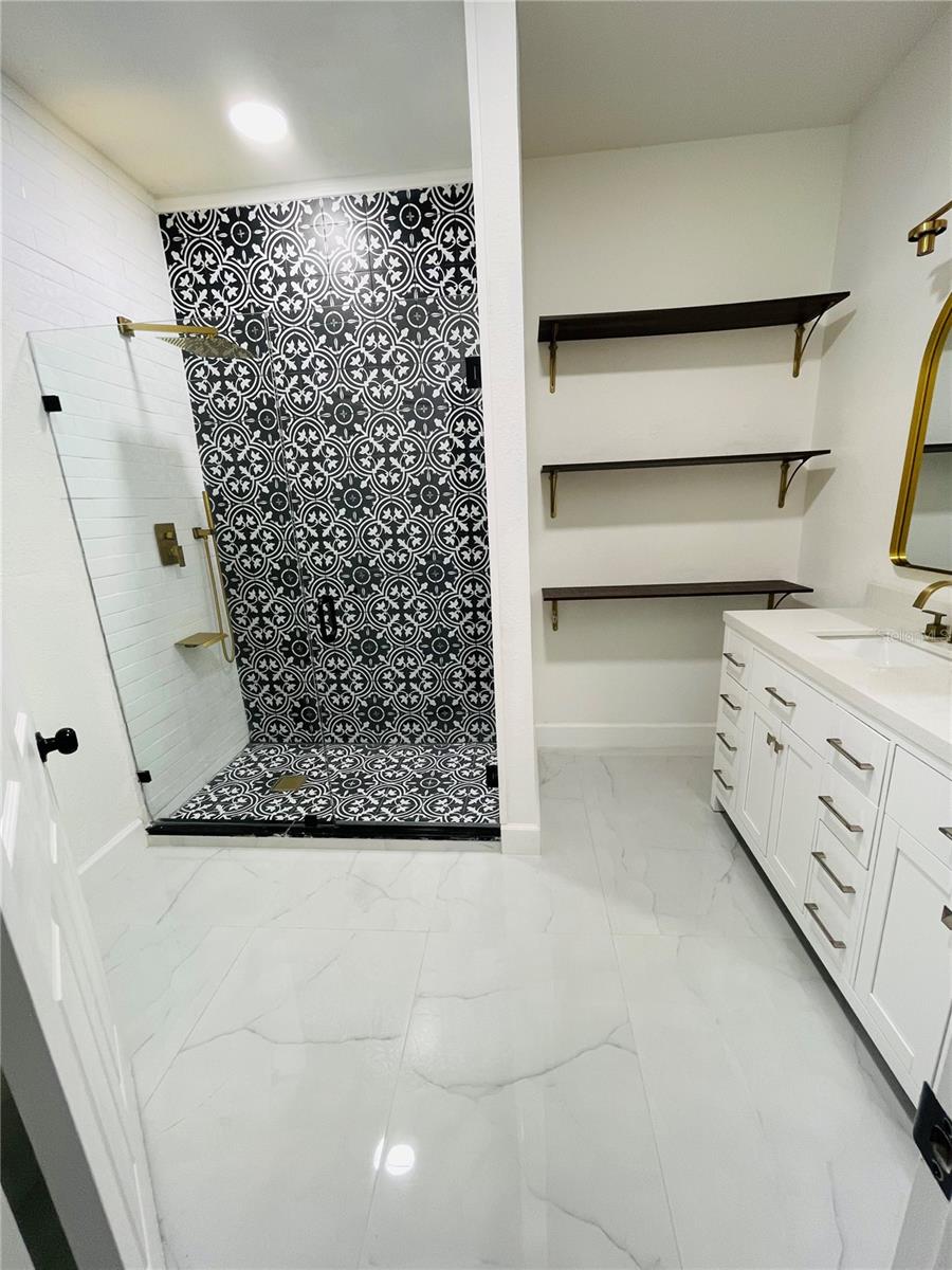 VIZCAY - Residential Lease