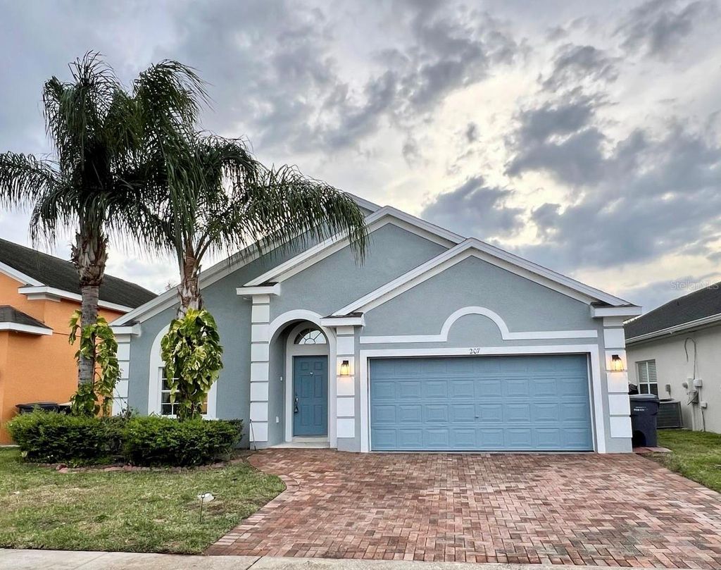 Photo of 207 Vizcay Way, Davenport, FL 33837 (MLS # S5139483)