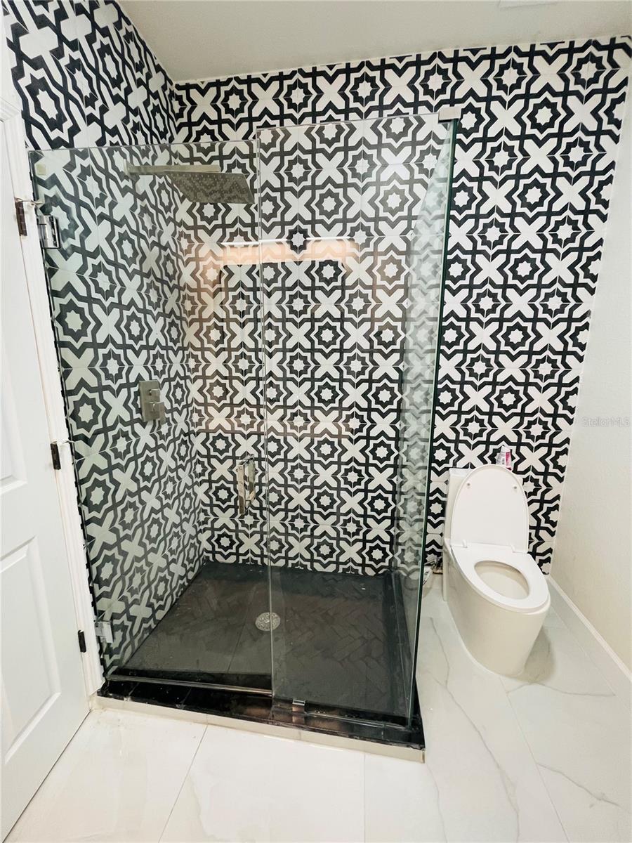 VIZCAY - Residential Lease