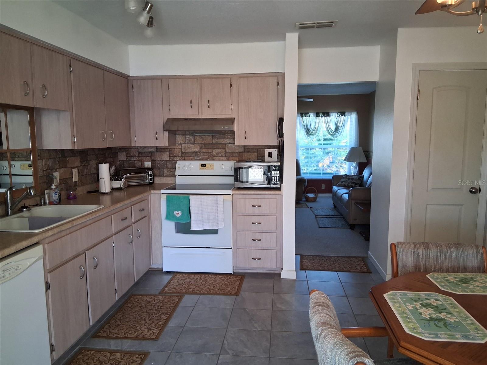 ROYAL CREST ESTATES - Residential