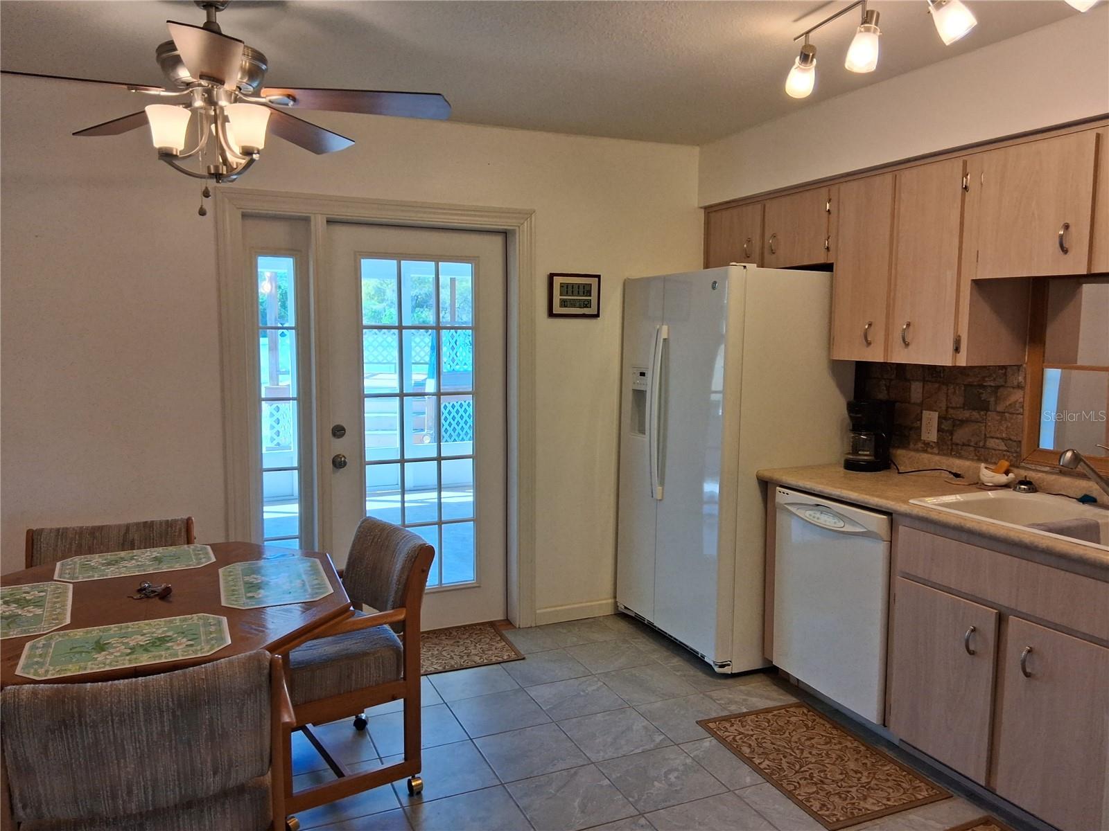 ROYAL CREST ESTATES - Residential