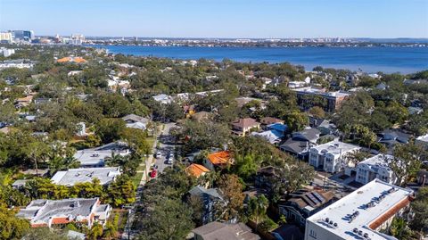 A home in TAMPA