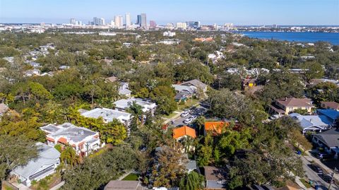 A home in TAMPA