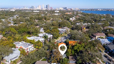 A home in TAMPA