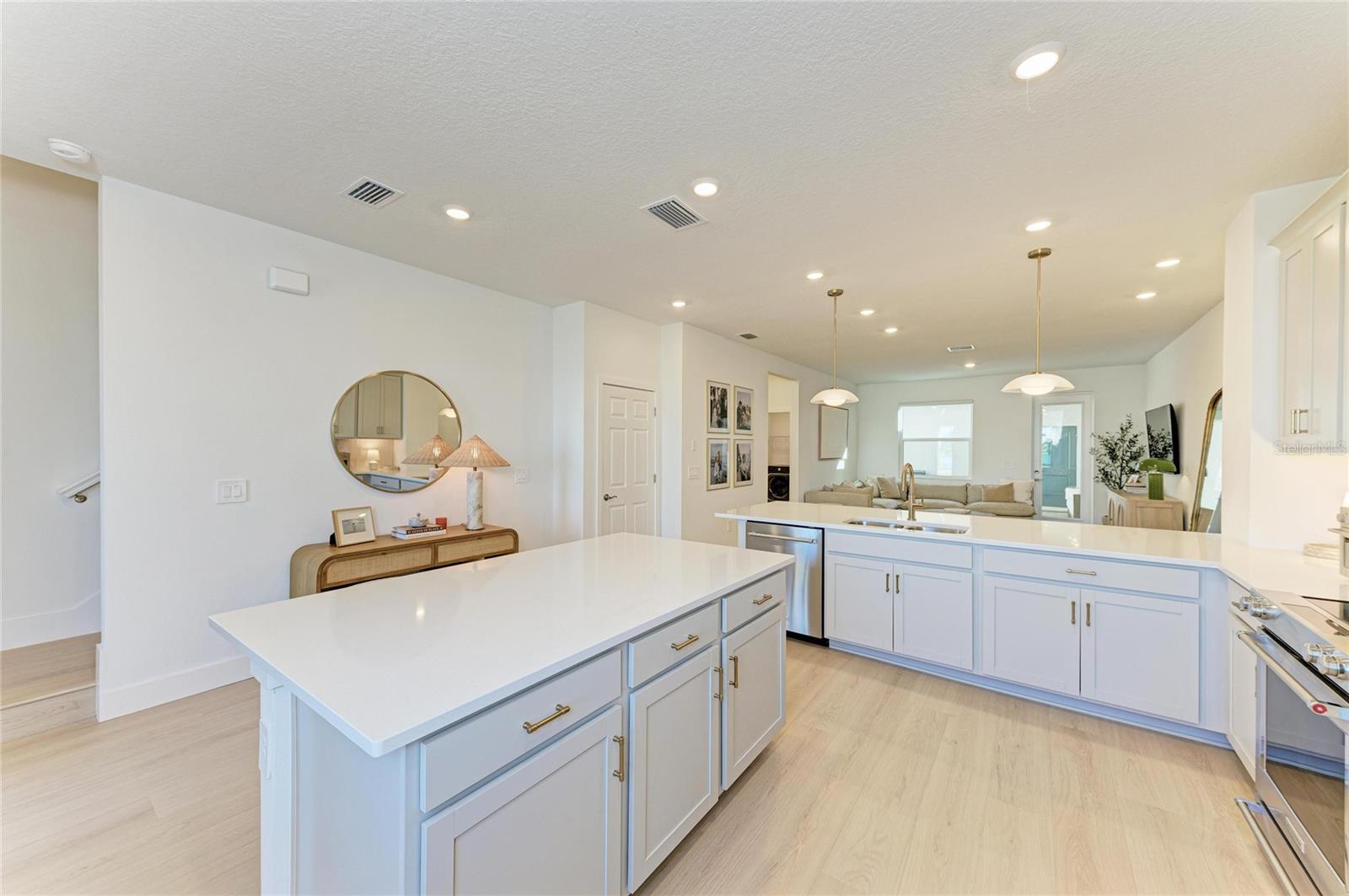 NAUTIQUE/WATERSIDE - Residential