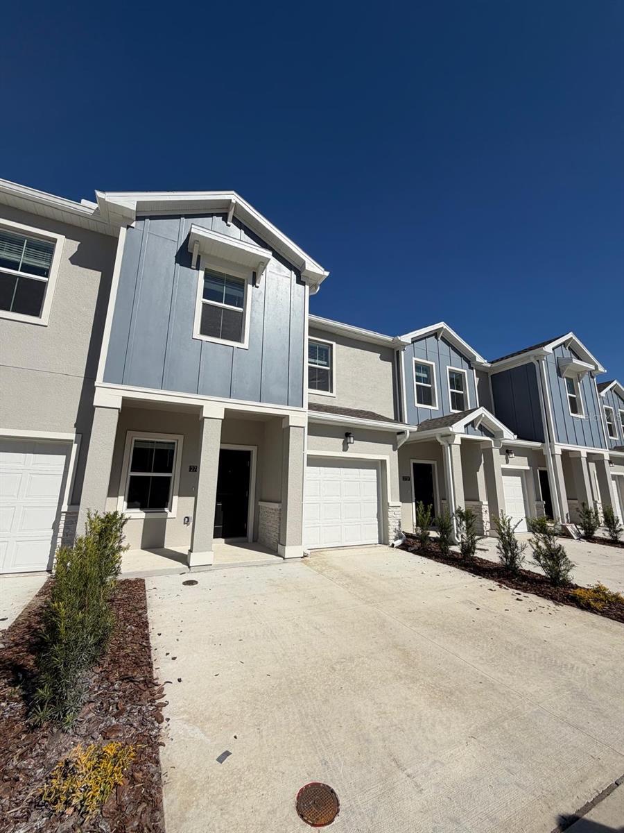 WESTVIEW POD A PH 3 - Residential Lease