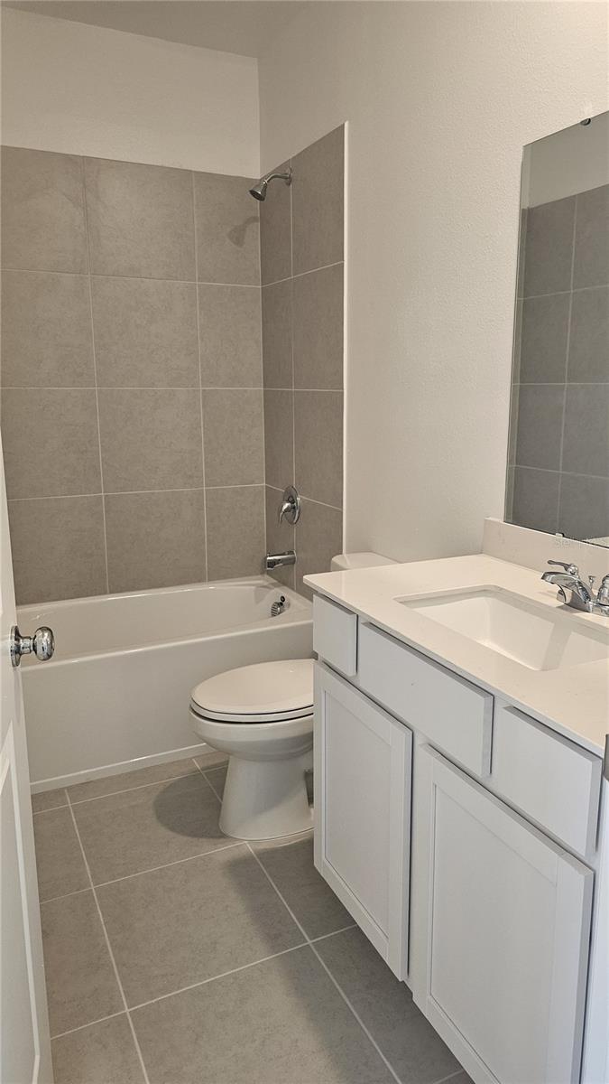 WESTVIEW POD A PH 3 - Residential Lease