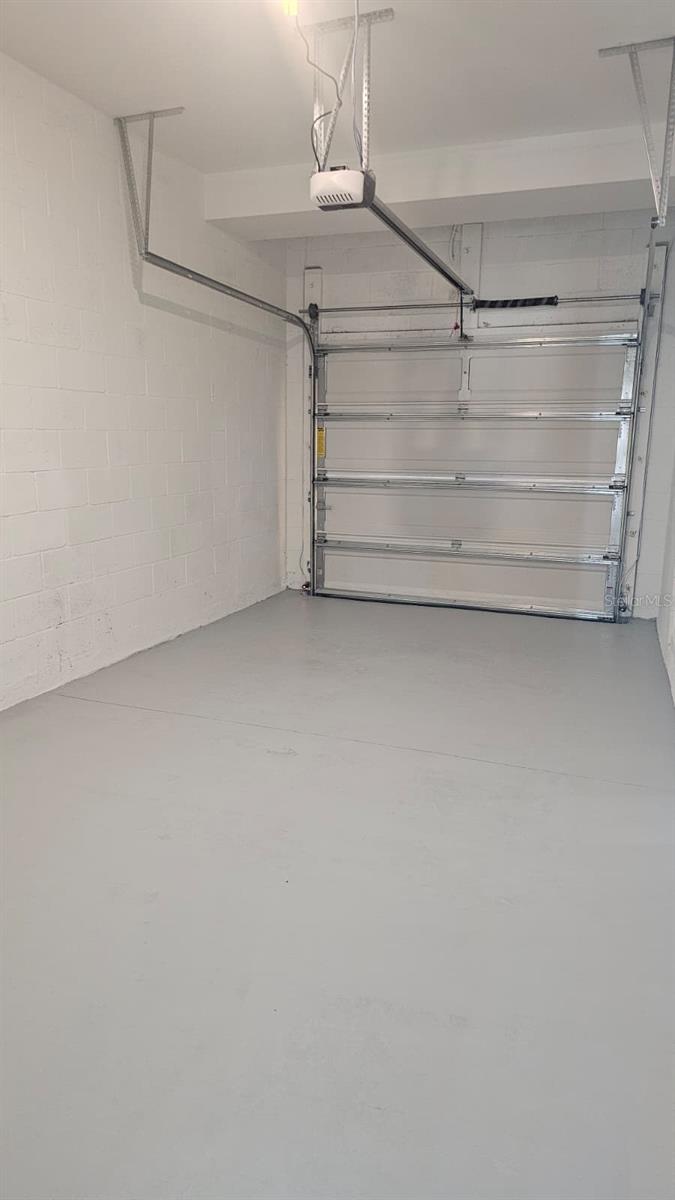 WESTVIEW POD A PH 3 - Residential Lease