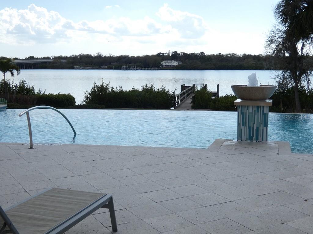 BAYSIDE TERRACE - Residential