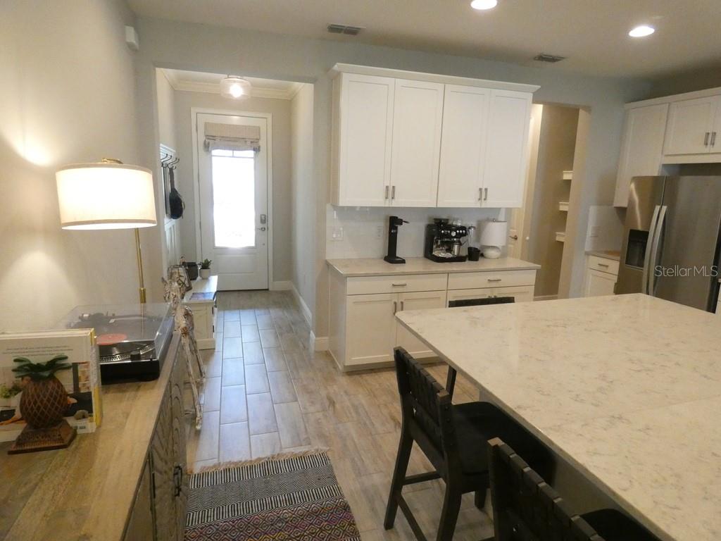 BAYSIDE TERRACE - Residential