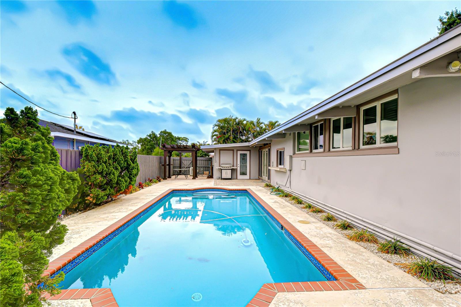 GARDEN MANOR SEC 1 REP - Residential