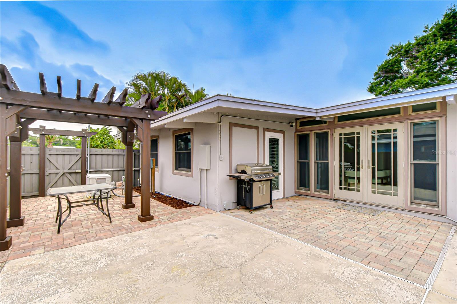 GARDEN MANOR SEC 1 REP - Residential