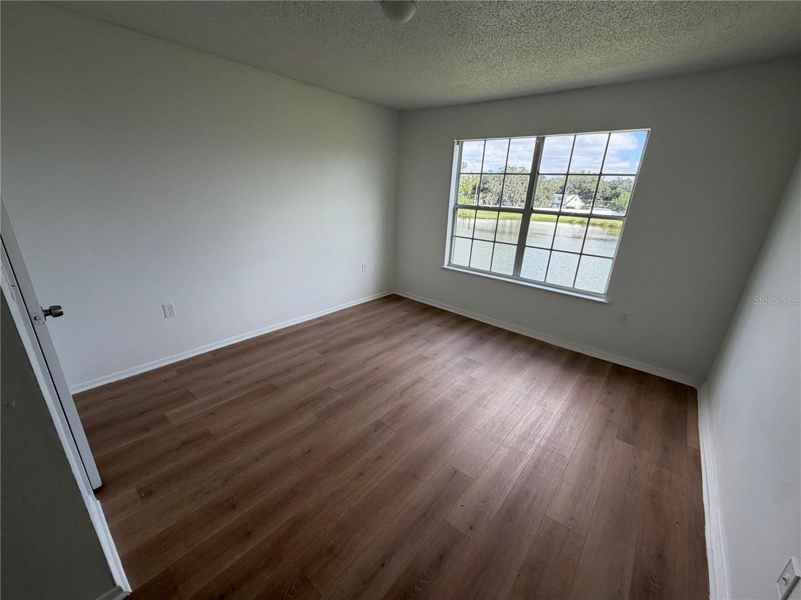 1213 BERMUDA LAKES LANE 206