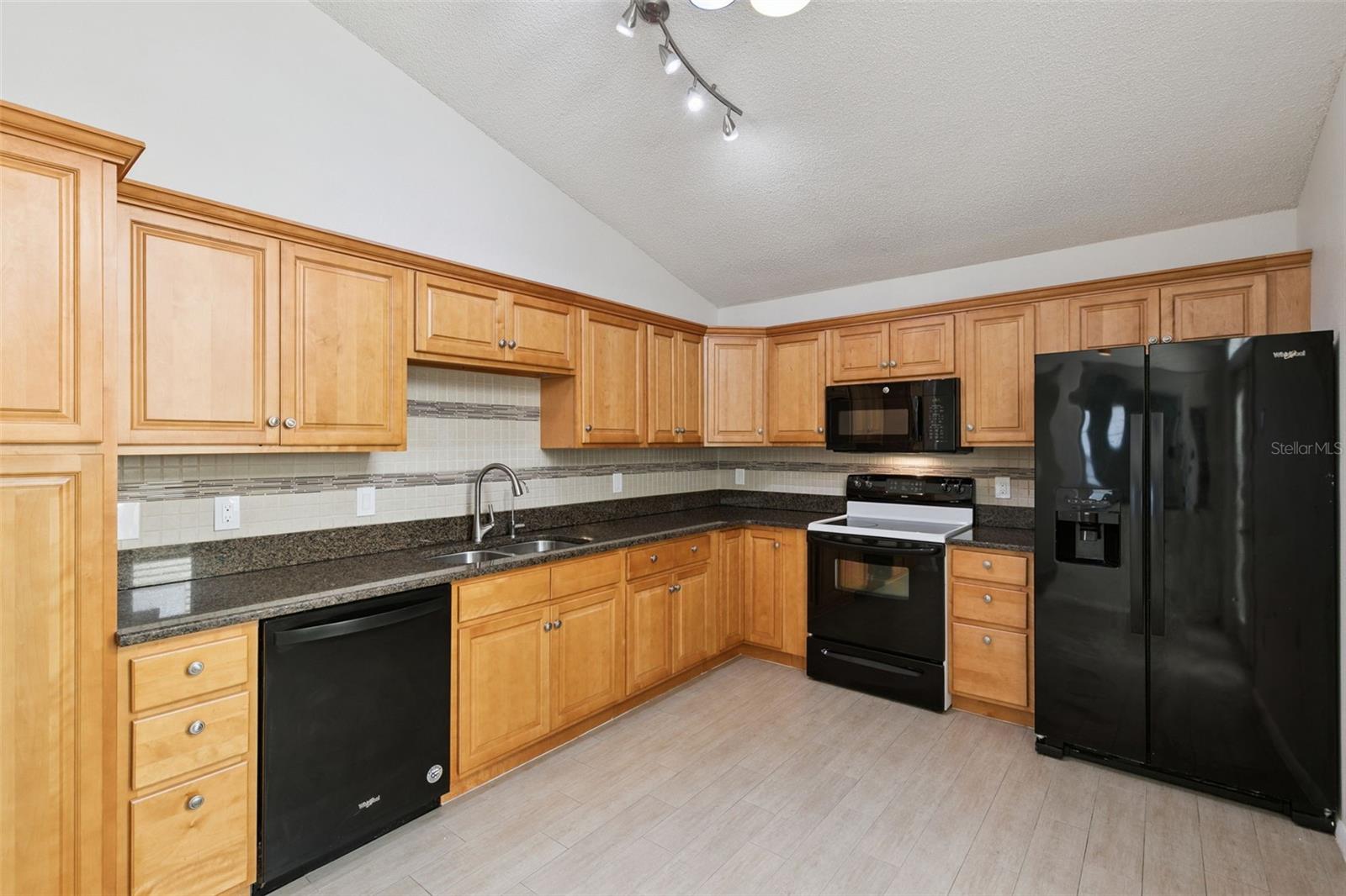 STOCKBRIDGE UNIT 3 - Residential