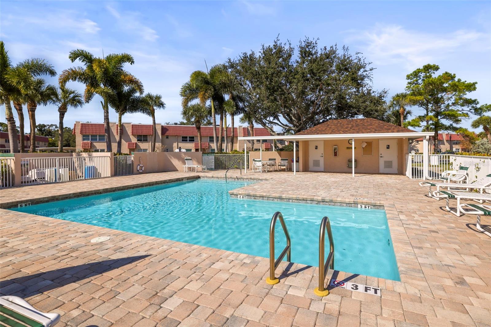SHORES OF LONG BAYOU CONDO - Residential
