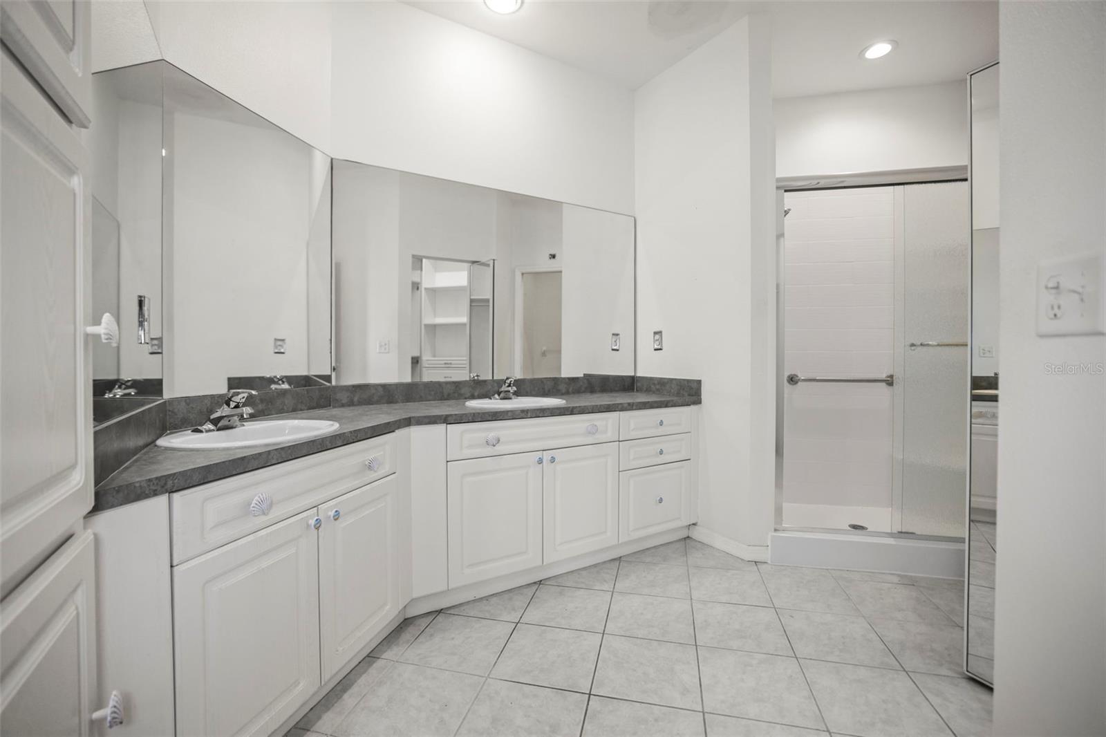 SHORES OF LONG BAYOU CONDO - Residential