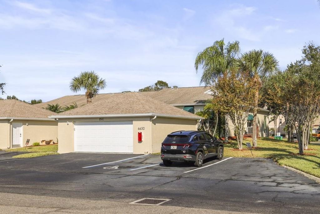 Photo of 6650 100th Way N #25C, St Petersburg, FL 33708 (MLS # TB8450756)