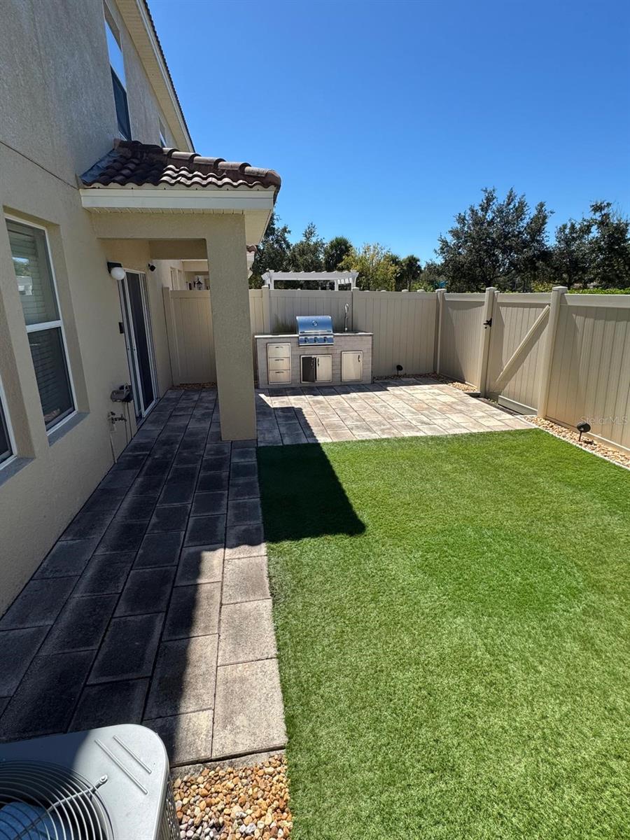 VILLAGES/WESMERE N - Residential Lease