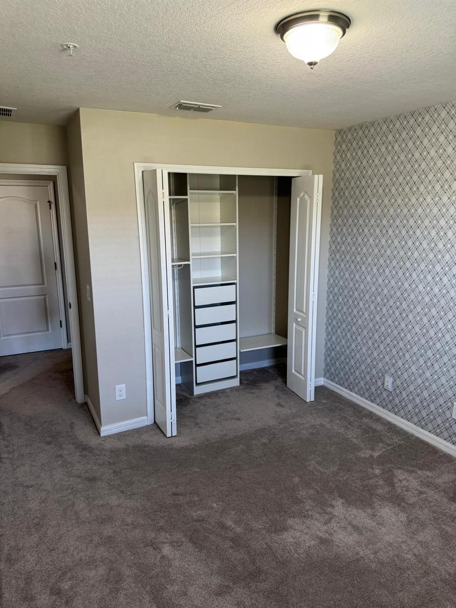 VILLAGES/WESMERE N - Residential Lease