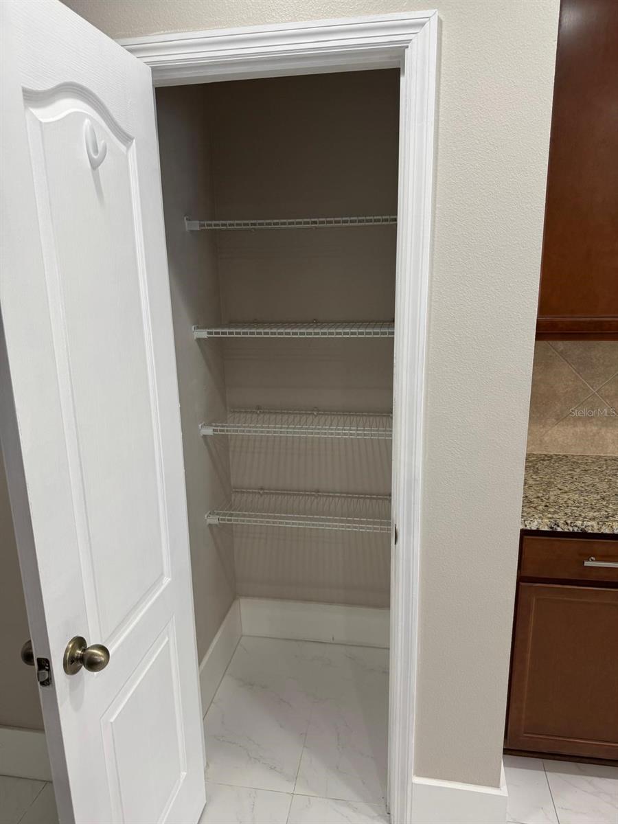 VILLAGES/WESMERE N - Residential Lease