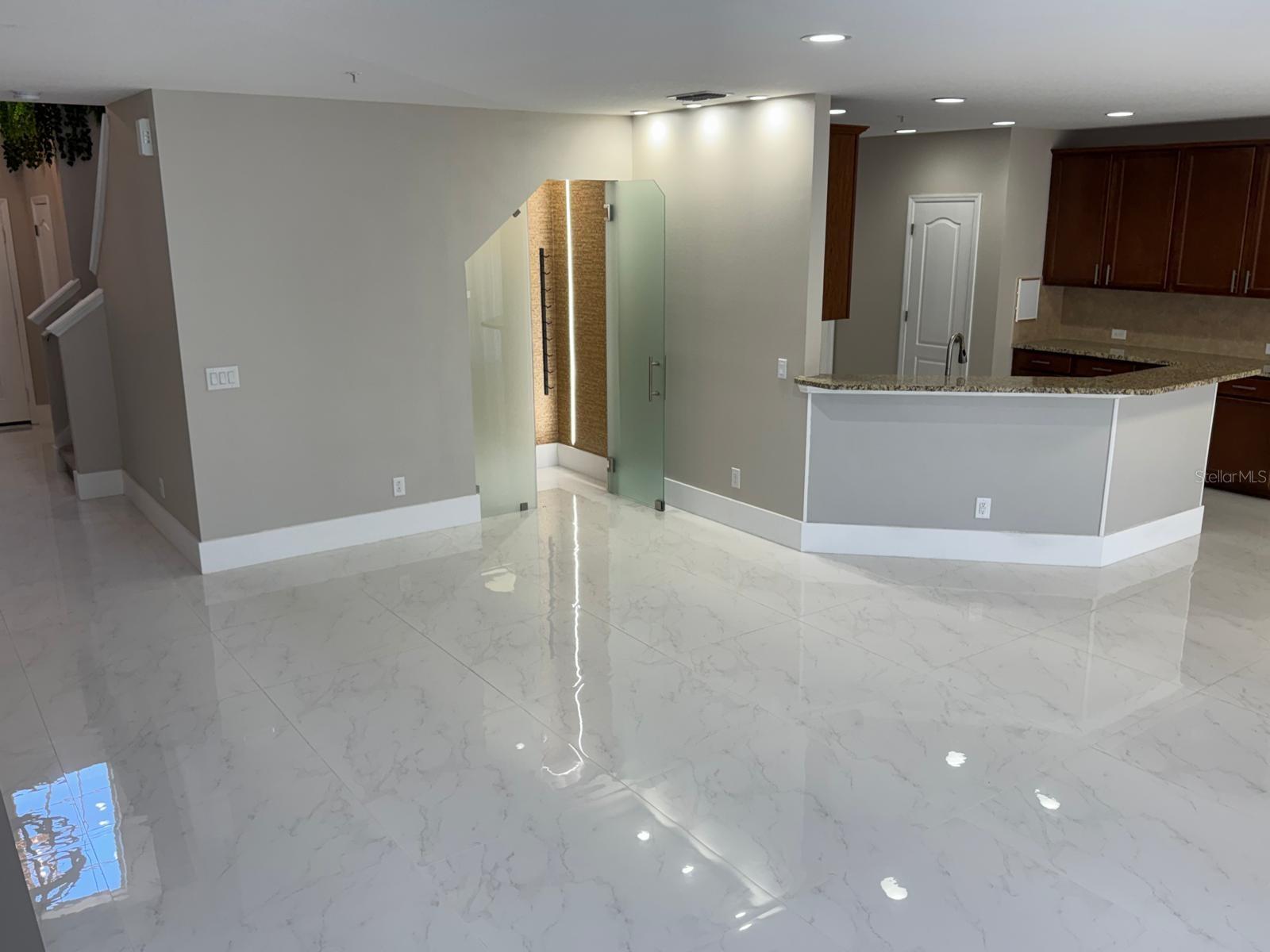 VILLAGES/WESMERE N - Residential Lease