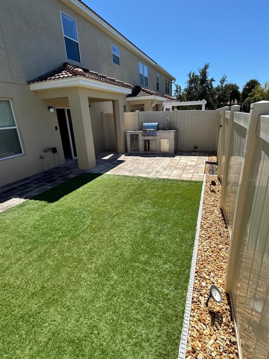 VILLAGES/WESMERE N - Residential Lease