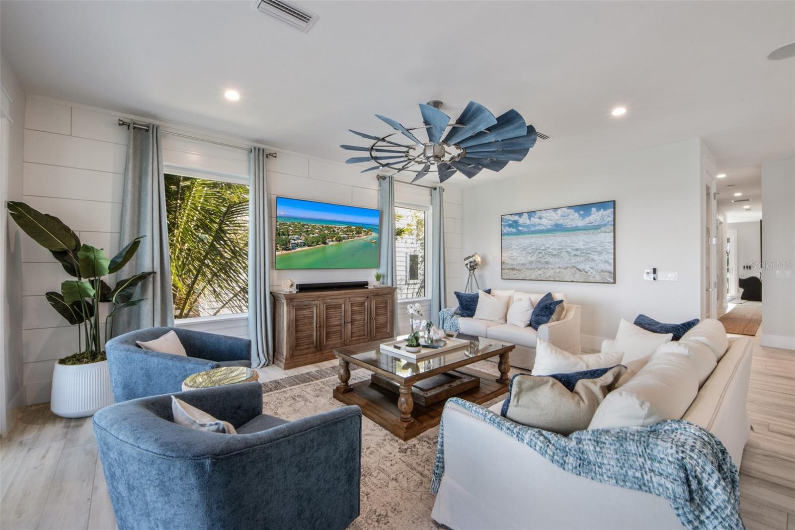 SHORE ACRES - Residential