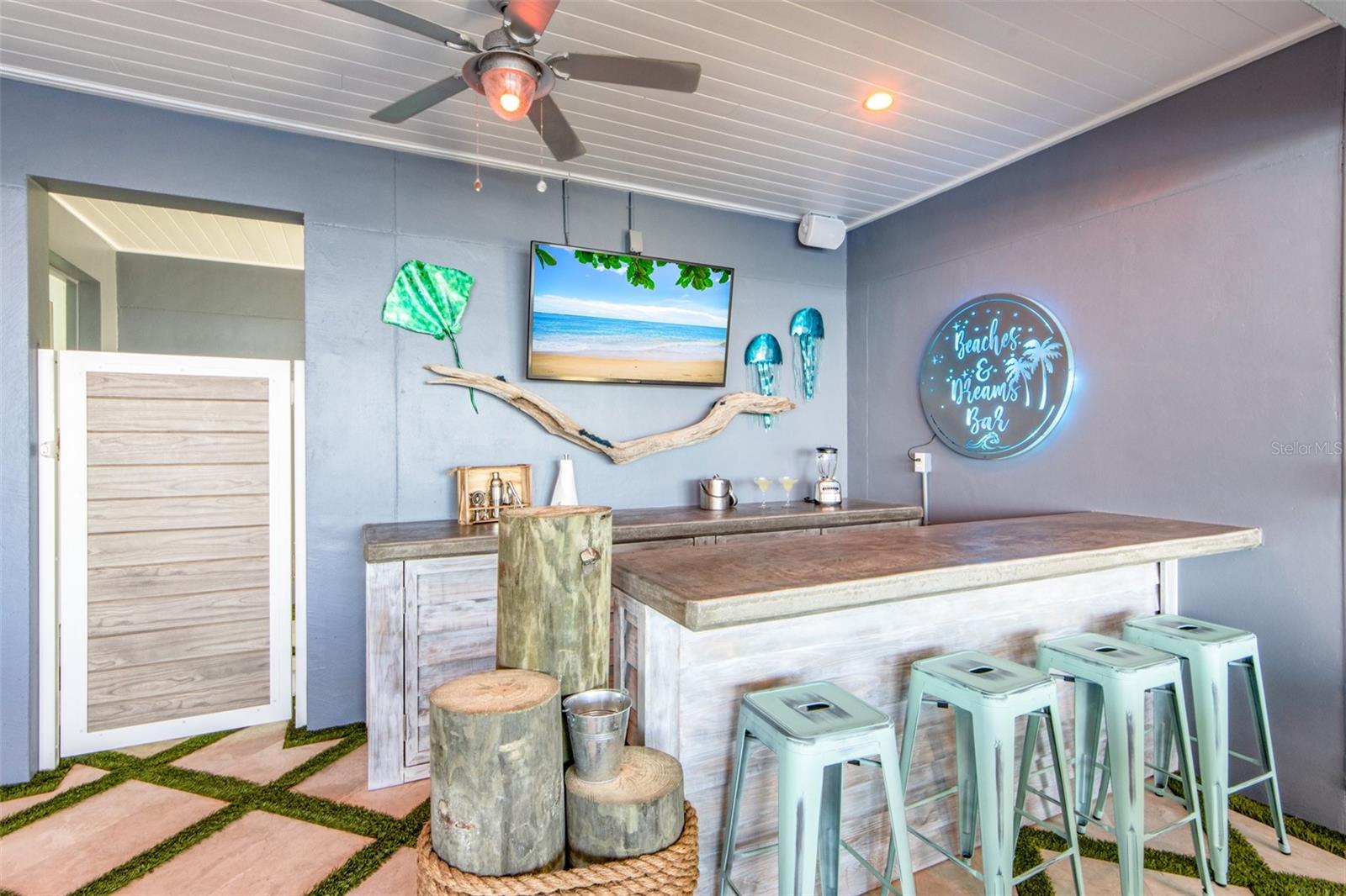 SHORE ACRES - Residential