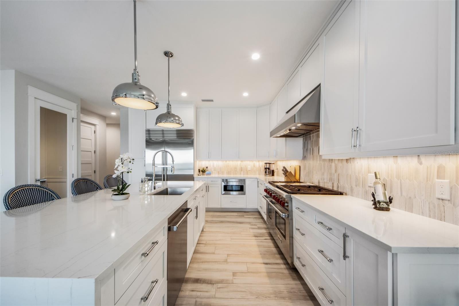 SHORE ACRES - Residential