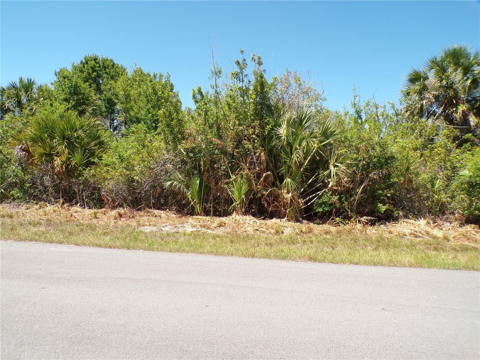 PORT CHARLOTTE SEC 072 - Land